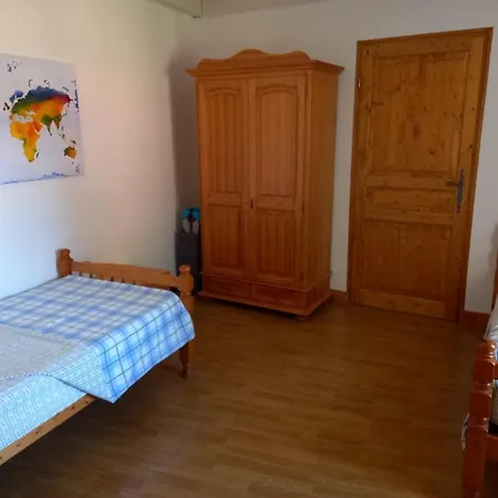 Holiday home De Charme Lalaurie Sauveterre-la-Lemance