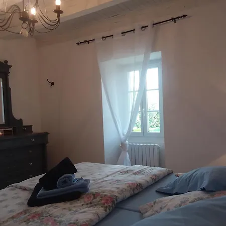 Holiday home De Charme Lalaurie Sauveterre-la-Lemance