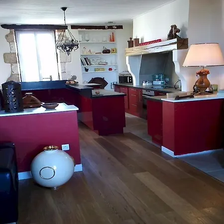 De Charme Lalaurie Holiday home